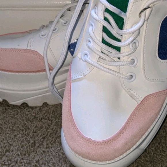 Retro Colored Platform Sneakers - Picture 2 of 2